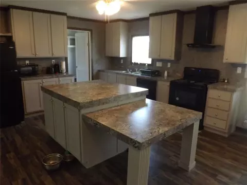 413 NW 3 Rd St, Tipton, OK 73570 photo 27