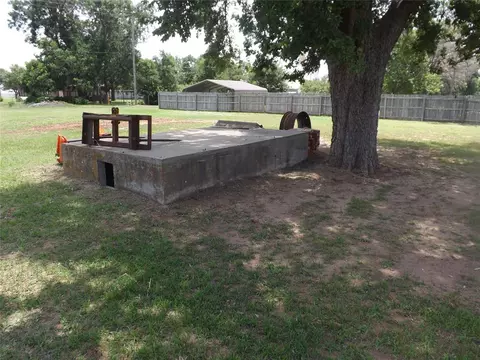 413 NW 3 Rd St, Tipton, OK 73570 photo 43