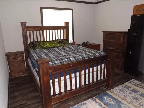 413 NW 3 Rd St, Tipton, OK 73570 photo 17