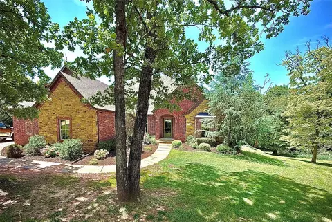 1920 Bella Sera Dr, Edmond, OK 73034