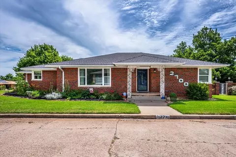 2700 NW 32nd St, Oklahoma City, OK 73112