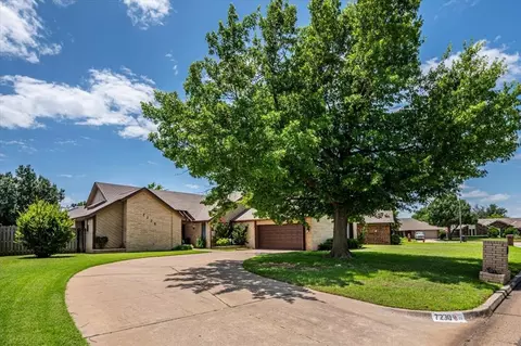 7230 Summit Dr, Oklahoma City, OK 73162