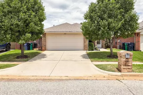 2305 NW 198th St, Edmond, OK 73012