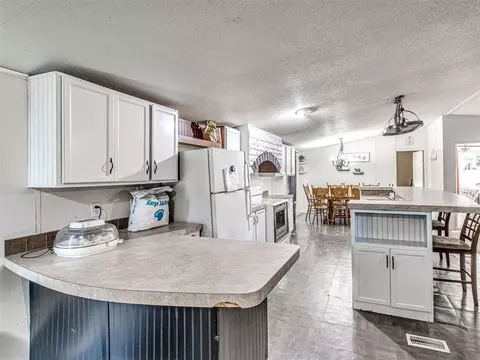 106411 Happy Trails Rd, Mcloud, OK 74851 photo 11