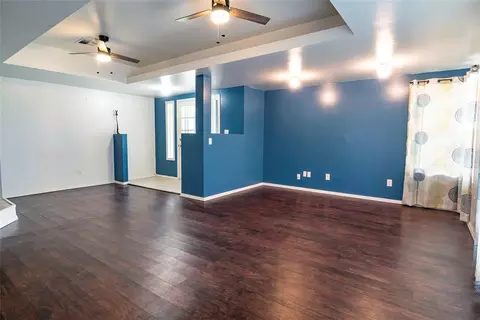 Living - 201 E 2nd St, Stroud, OK 74079 photo 1 of 6