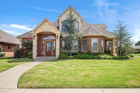 2008 SE 9th St, Moore, OK 73160