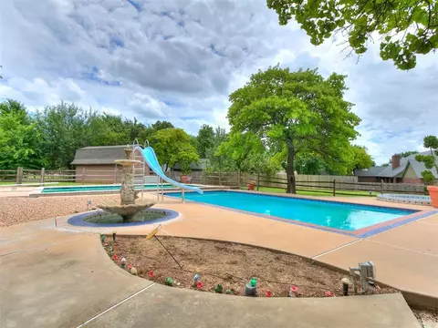5204 Summit Dr, Edmond, OK 73034 photo 39