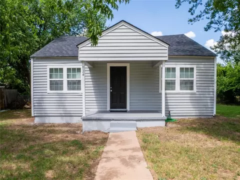 124 NE Bell Dr, Lawton, OK 73507