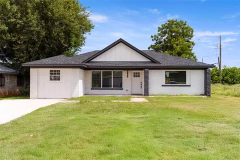 1529 NE 44th St, Oklahoma City, OK 73111