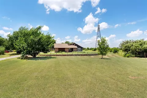 12017 N Morgan Rd, Yukon, OK 73099