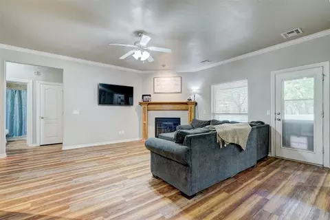 2209 Cedar Pointe Ct, Edmond, OK 73003 photo 9