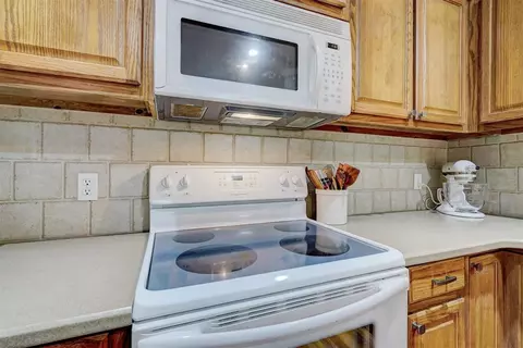 2209 Cedar Pointe Ct, Edmond, OK 73003 photo 26