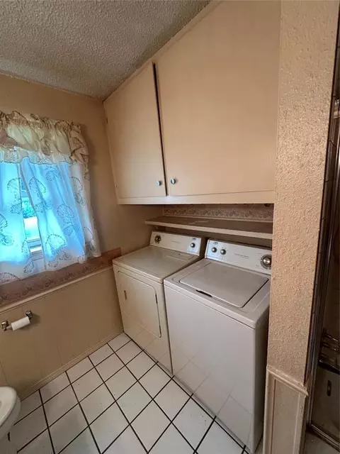 380 Weichel St, Colony, OK 73021 photo 9