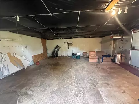 380 Weichel St, Colony, OK 73021 photo 16