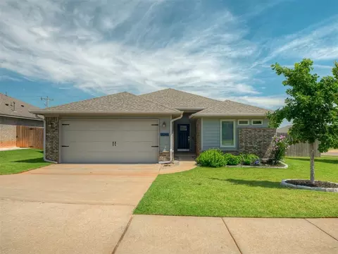 6801 NW 157th Ter, Edmond, OK 73013