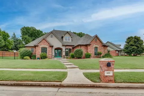 405 Kingsgate Rd, Yukon, OK 73099