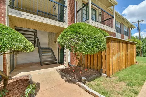 4400 Hemingway Dr #133, Oklahoma City, OK 73118