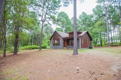 165 Huckleberry Trl, Broken Bow, OK 74728