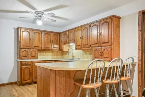 801 S 3rd St, Purcell, OK 73080 photo 8