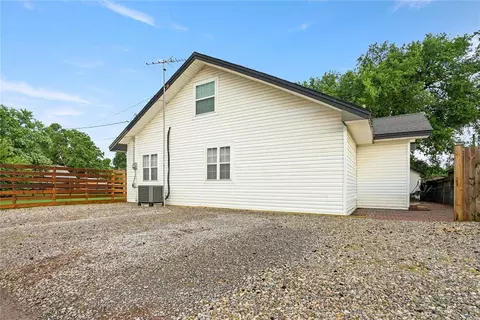 801 S 3rd St, Purcell, OK 73080 photo 5
