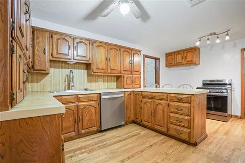 801 S 3rd St, Purcell, OK 73080 photo 9