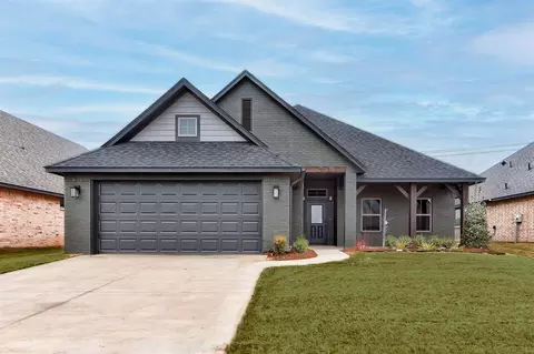 3325 Slate River Dr, Yukon, OK 73099