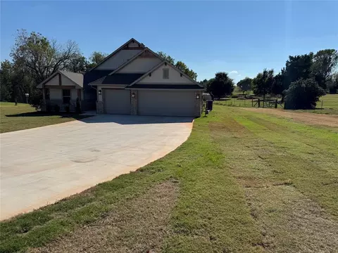 Exterior - 2665 Pistache Way, Newcastle, OK 73065 photo 8 of 8