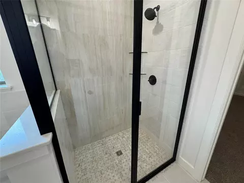 Bath - 2665 Pistache Way, Newcastle, OK 73065 photo 3 of 5