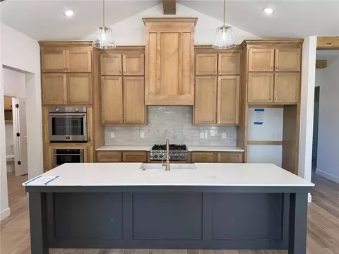 Kitchen - 2665 Pistache Way, Newcastle, OK 73065 photo 1 of 5