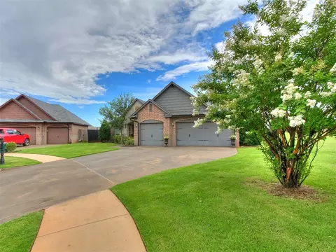7032 NW 159th Pl, Edmond, OK 73013