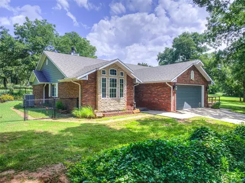 34297 E County Road 1517 Rd, Paoli, OK 73074