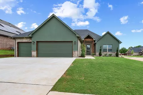 11716 NW 104 St, Yukon, OK 73099