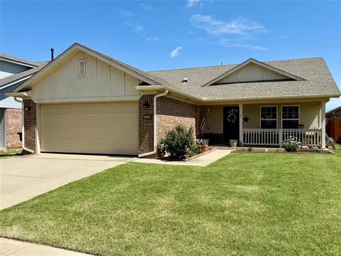 725 Ga Zump Dr, Norman, OK 73069