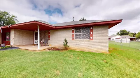 515 Montana St, Jones, OK 73049