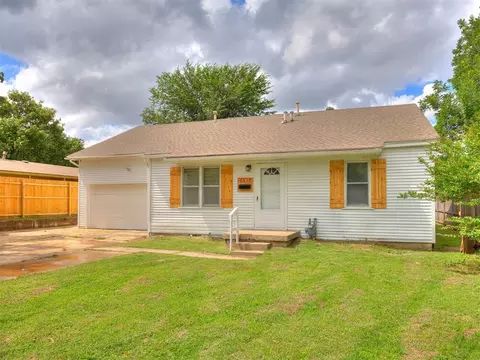 6617 NW 31st St, Bethany, OK 73008