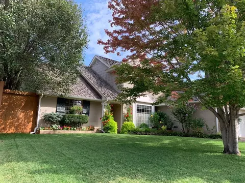 1309 Salem Ave, Edmond, OK 73003