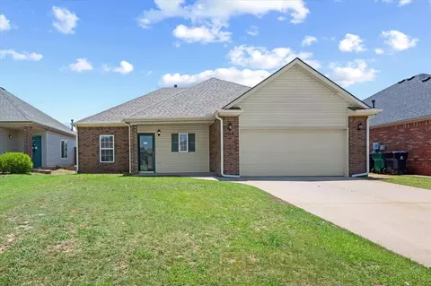 5916 SE 70th St, Oklahoma City, OK 73135