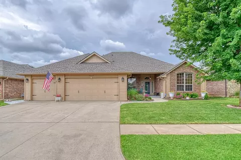 4012 Troon St, Norman, OK 73072