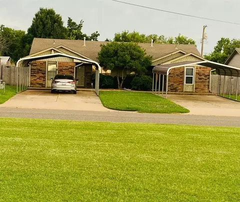 5712 NW 42nd Ter, Warr Acres, OK 73122