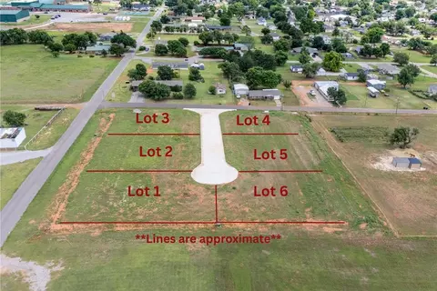 700 N 12th St #LOT 5, Thomas, OK 73669