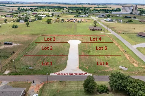 700 N 12th St #LOT 4, Thomas, OK 73669