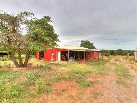 816 E Roller Coaster Rd, Guthrie, OK 73044 photo 8