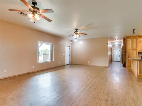 816 E Roller Coaster Rd, Guthrie, OK 73044 photo 25