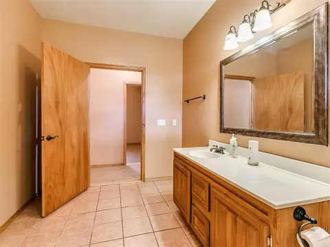 816 E Roller Coaster Rd, Guthrie, OK 73044 photo 44