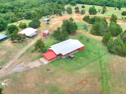 816 E Roller Coaster Rd, Guthrie, OK 73044 photo 2
