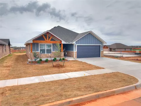 12104 Birch St, Yukon, OK 73099