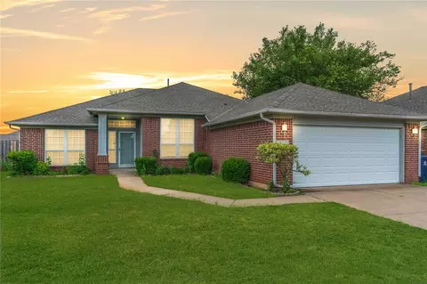 2412 NW 164th Ter, Edmond, OK 73013