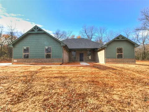 Exterior - 104741 S Pimlico Pass, Mcloud, OK 74851 photo 7 of 8