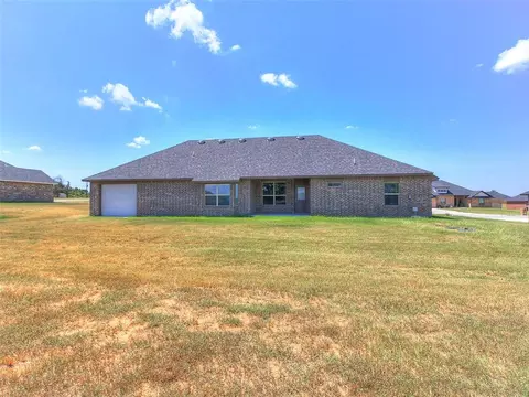 15975 Pecan Rd, Mcloud, OK 74851 photo 4