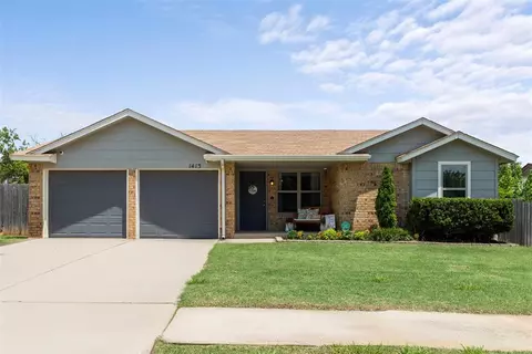 1413 SE 9th St, Moore, OK 73160